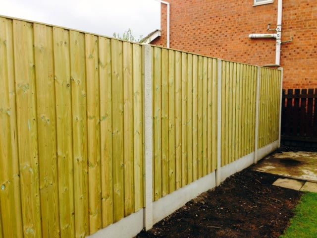 Fencing Installation Contractor Leeds